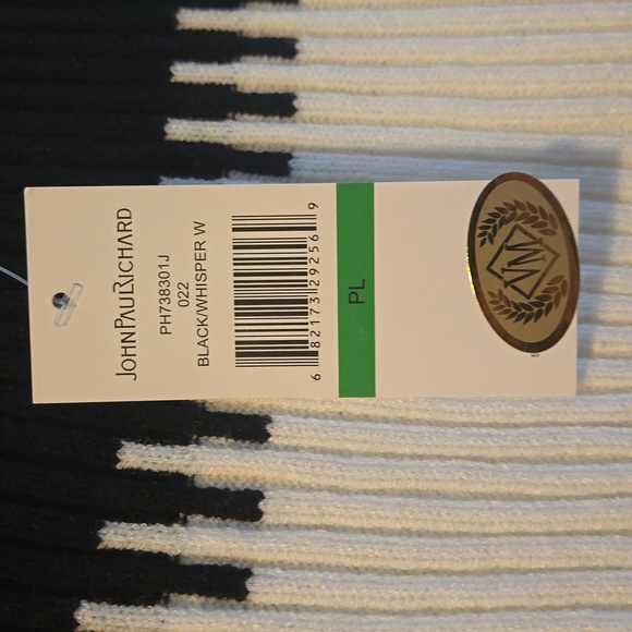 Black and White Sweater Petite Large NWT JohnPaulRichard - Picture 4 of 4